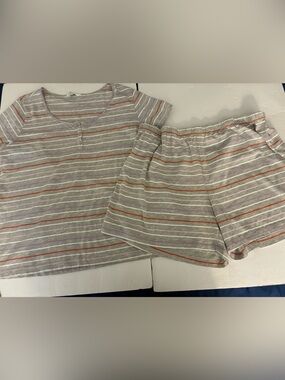 CharterClub 2 Piece Short Pajamas 1X  Gray Knit Stripe Loungewear Preppy Comfort